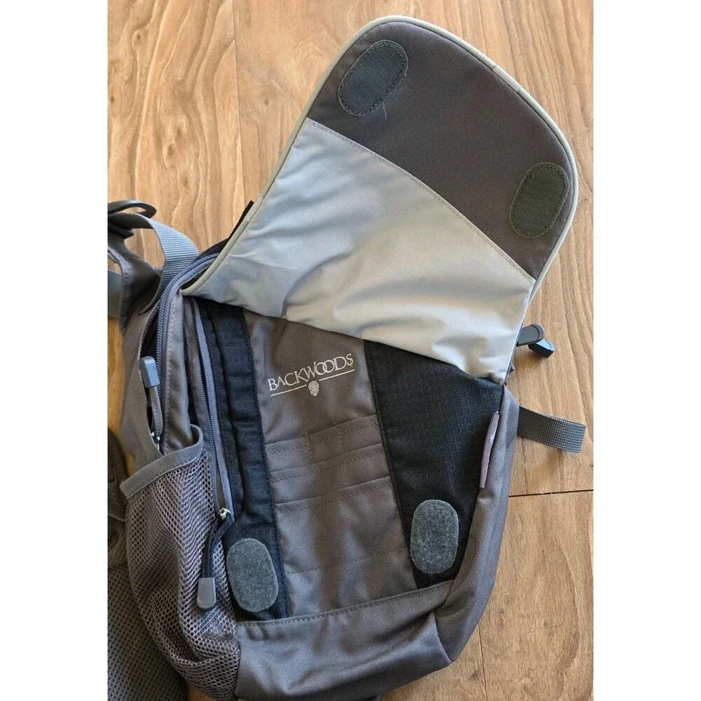 OSPREY Veer Vertical Shoulder Bag Backpack Sling Messenger Crossbody gray EUC